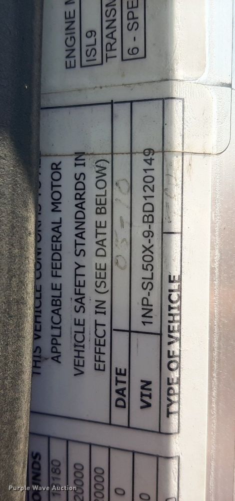 image for item DO3090 2011 Peterbilt 365  dump truck