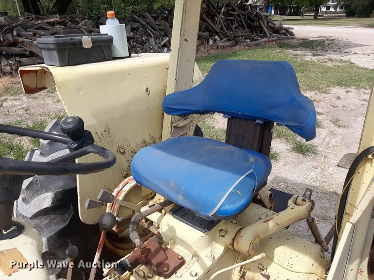 image for item DO3109 Ford 545  tractor