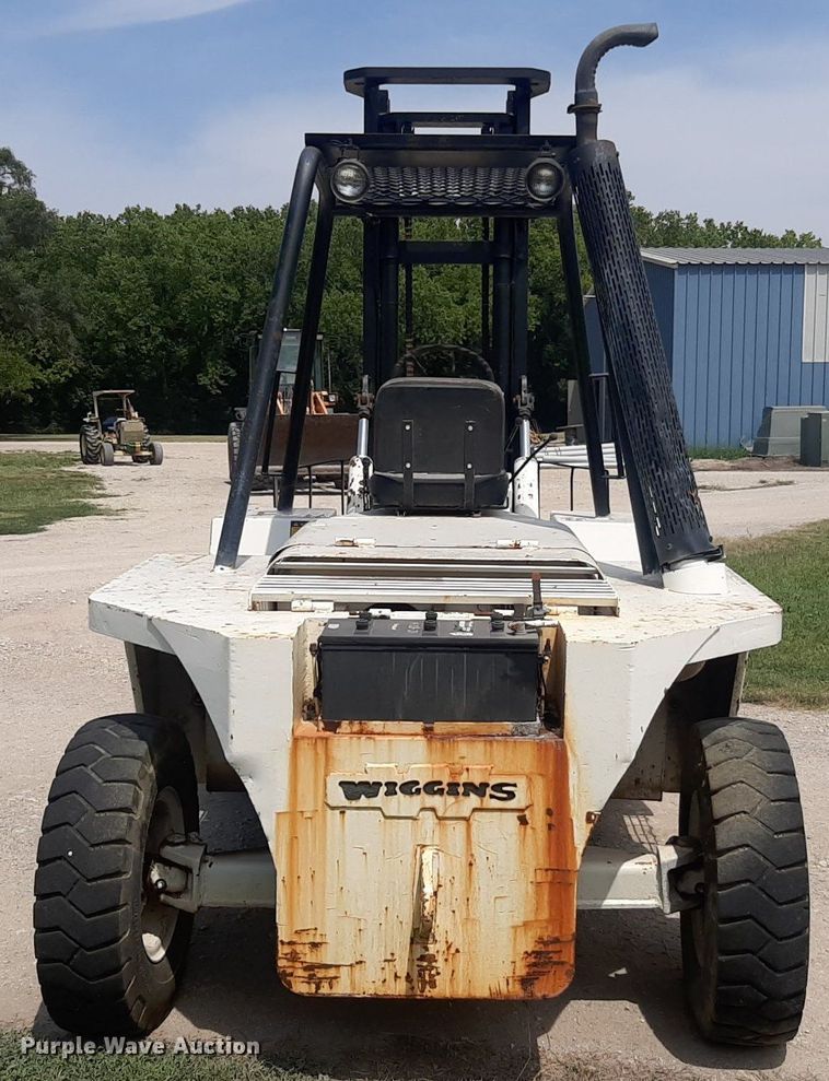 image for item DO3110 Wiggins WD84UV  forklift