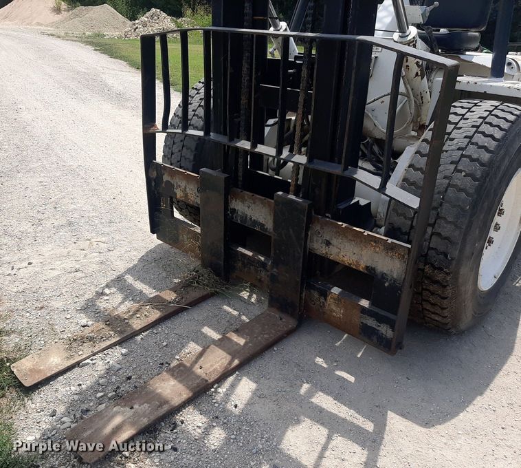 image for item DO3110 Wiggins WD84UV  forklift