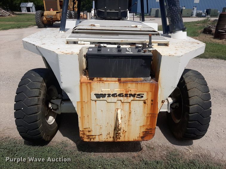 image for item DO3110 Wiggins WD84UV  forklift