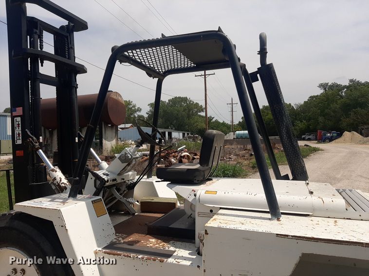 image for item DO3110 Wiggins WD84UV  forklift