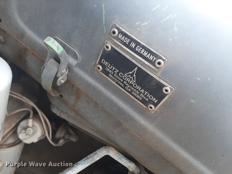 image for item DO3110 Wiggins WD84UV  forklift