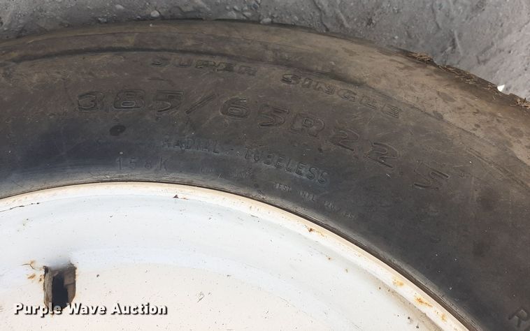 image for item DO3110 Wiggins WD84UV  forklift