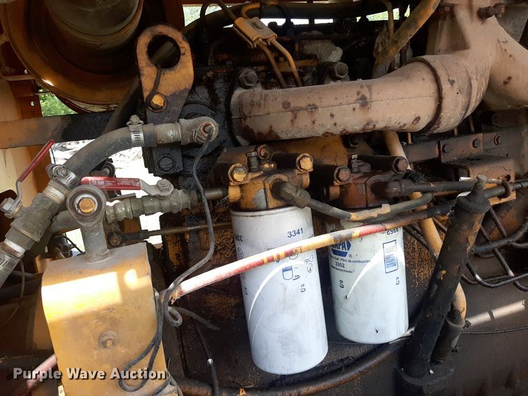 image for item DO3111 1970 Galion T500  rigid frame motor grader