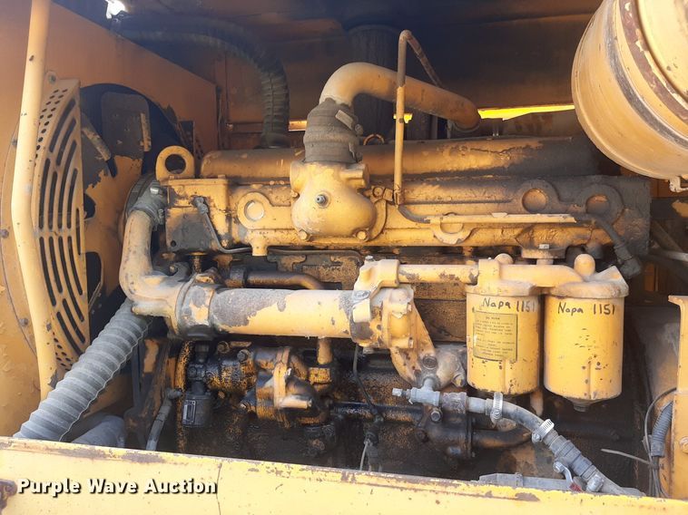 image for item DO3111 1970 Galion T500  rigid frame motor grader