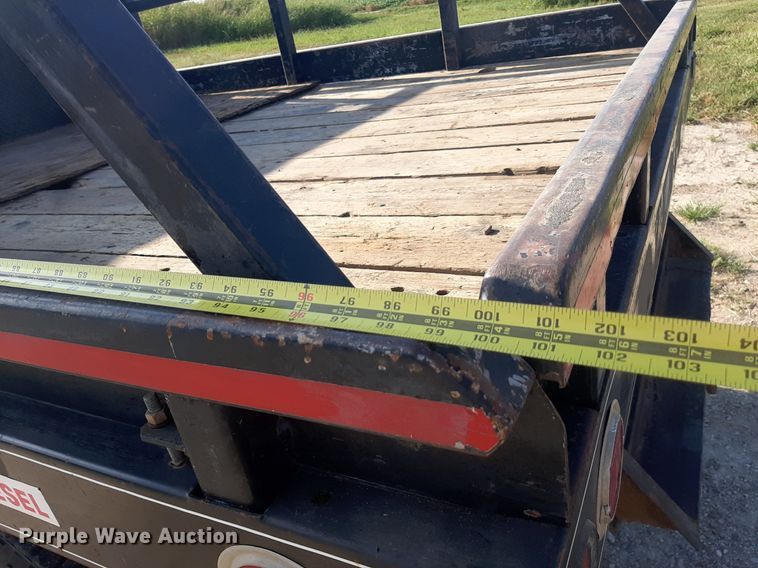 image for item DO3117 1988 Ford F350  flatbed pickup truck