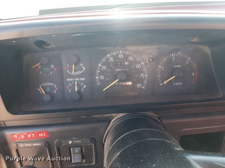 image for item DO3117 1988 Ford F350  flatbed pickup truck