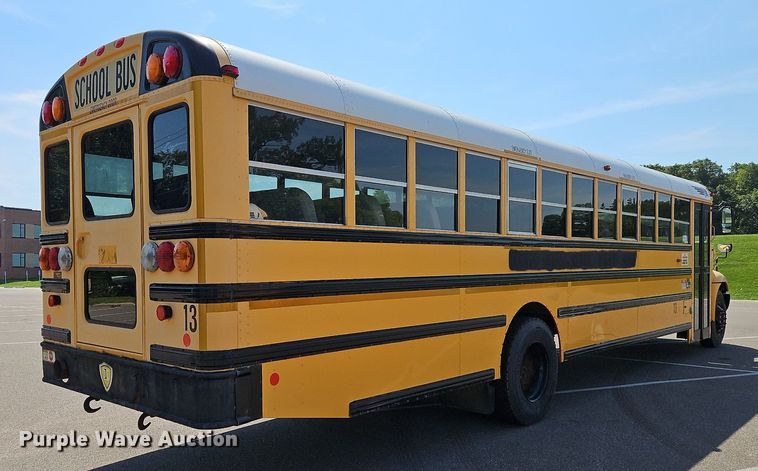 image for item DP2369 2010 IC PB105  school bus