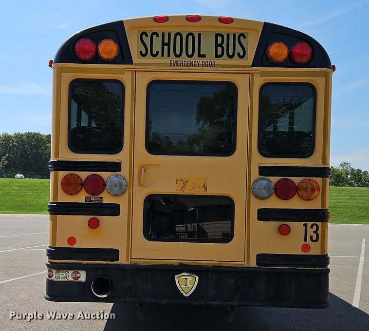 image for item DP2369 2010 IC PB105  school bus