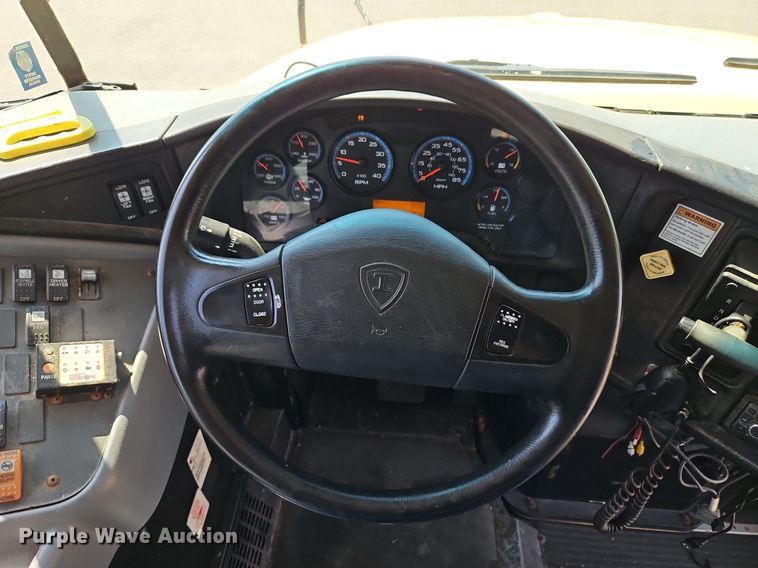 image for item DP2369 2010 IC PB105  school bus