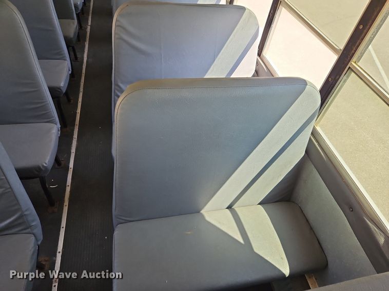 image for item DP2369 2010 IC PB105  school bus