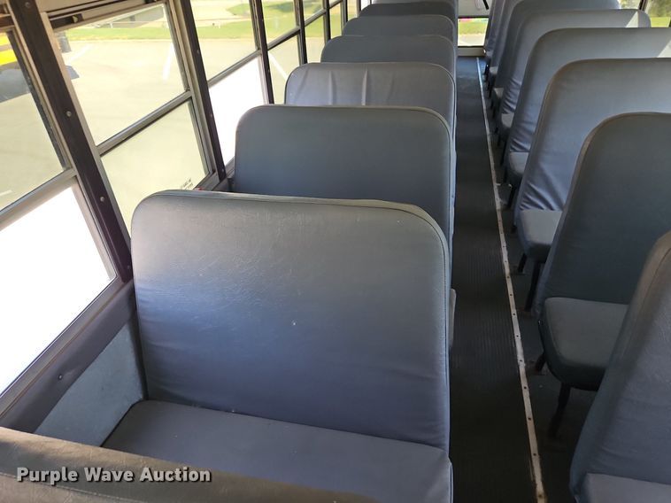 image for item DP2369 2010 IC PB105  school bus