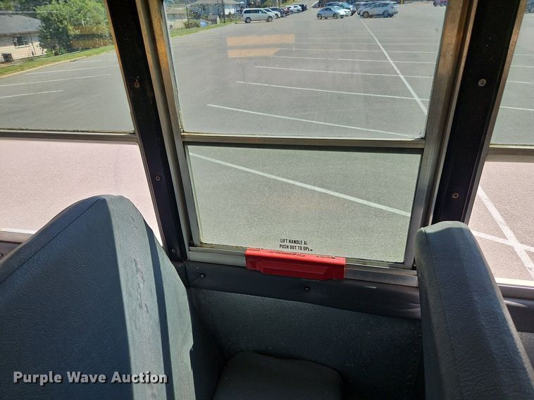 image for item DP2369 2010 IC PB105  school bus