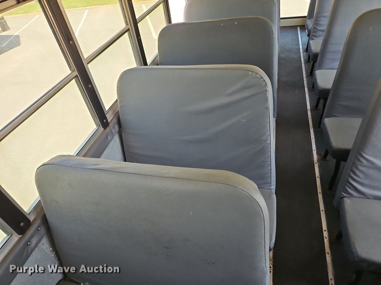 image for item DP2369 2010 IC PB105  school bus