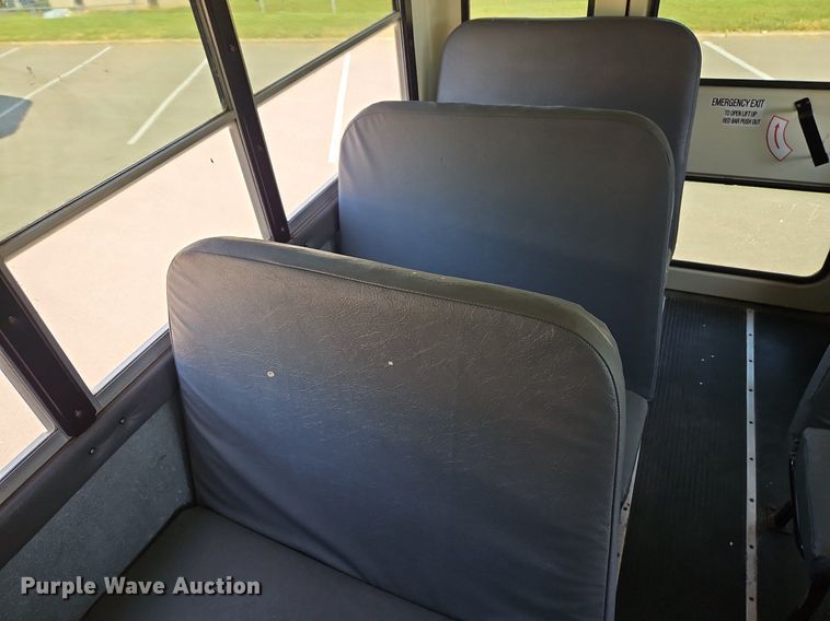 image for item DP2369 2010 IC PB105  school bus