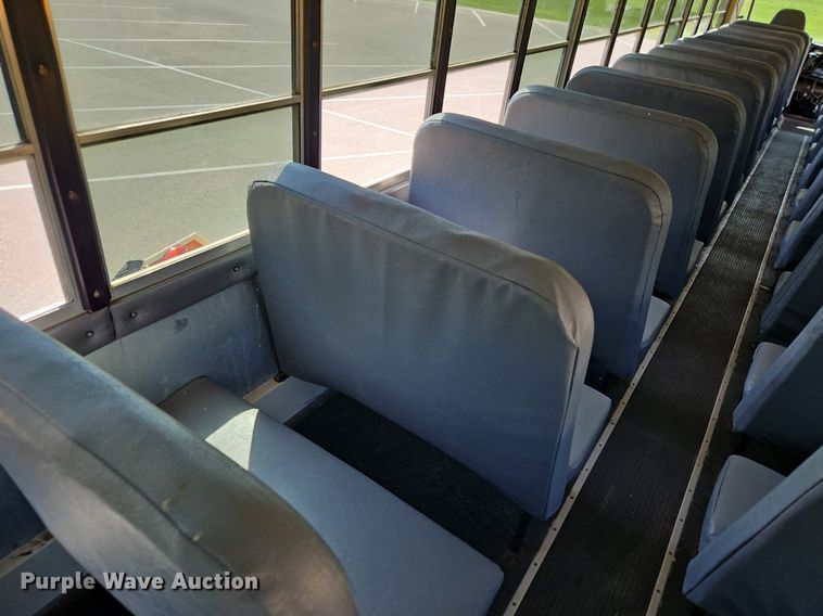 image for item DP2369 2010 IC PB105  school bus