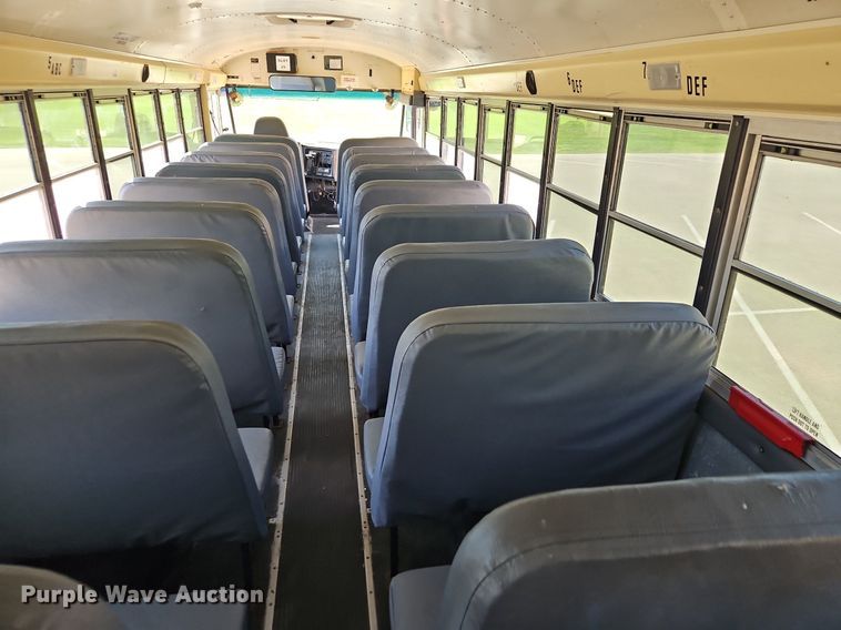 image for item DP2369 2010 IC PB105  school bus