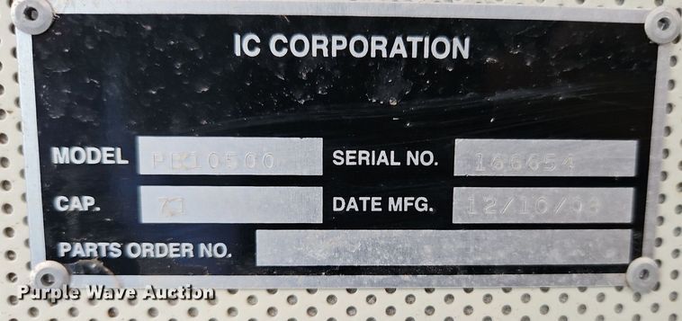 image for item DP2369 2010 IC PB105  school bus