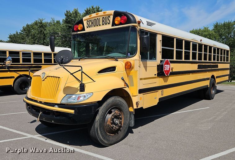 image for item DP2370 2008 IC PB105  school bus