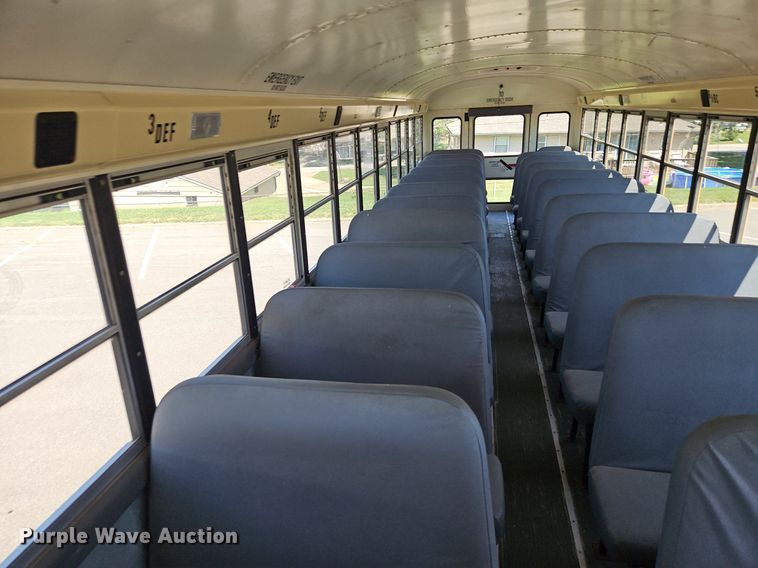 image for item DP2370 2008 IC PB105  school bus