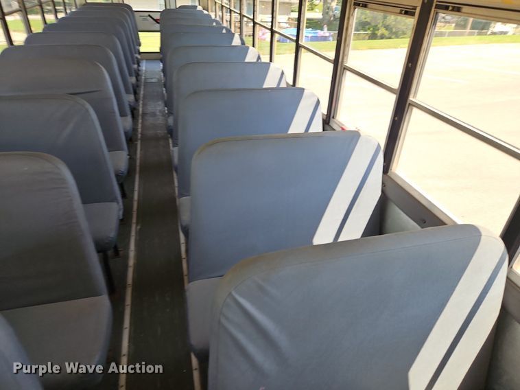 image for item DP2370 2008 IC PB105  school bus