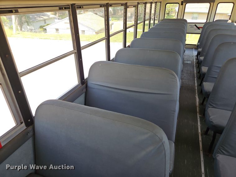 image for item DP2370 2008 IC PB105  school bus