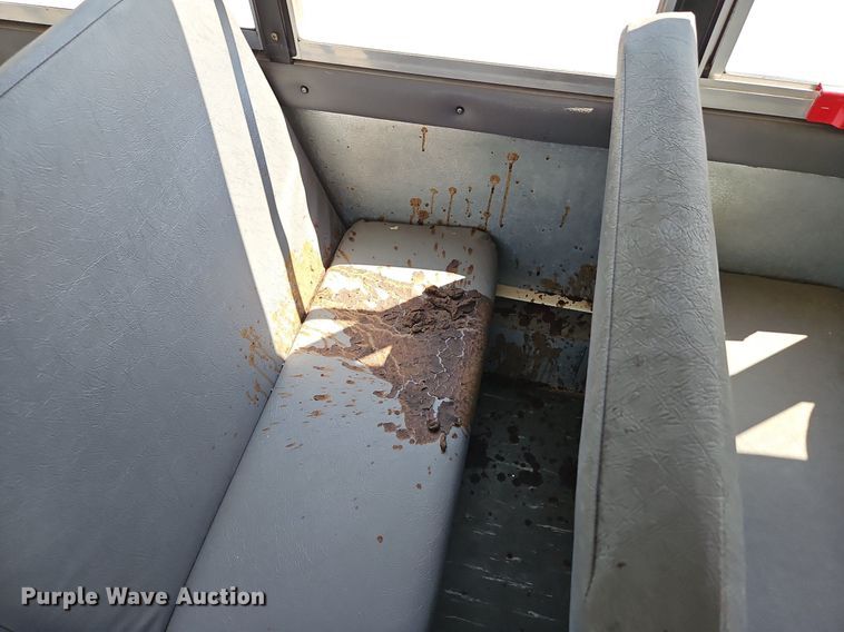 image for item DP2370 2008 IC PB105  school bus