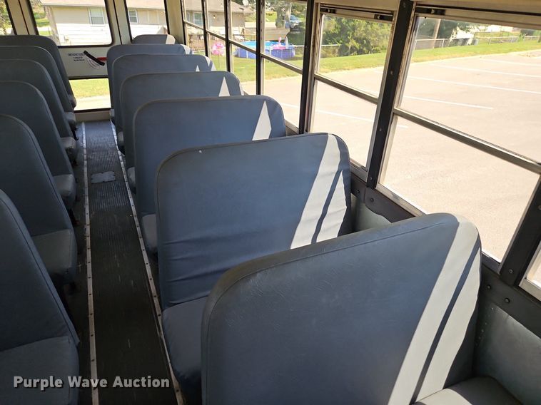 image for item DP2370 2008 IC PB105  school bus