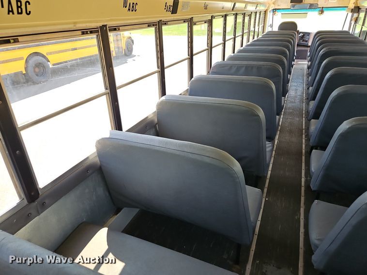 image for item DP2370 2008 IC PB105  school bus