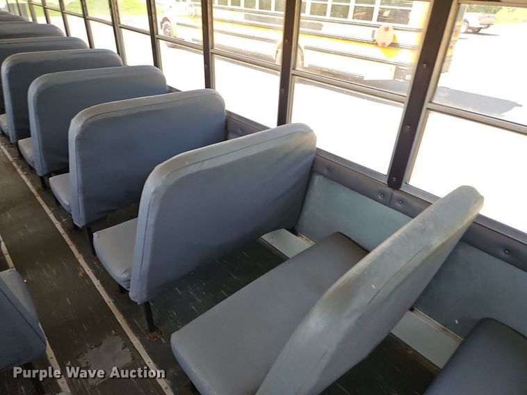 image for item DP2370 2008 IC PB105  school bus