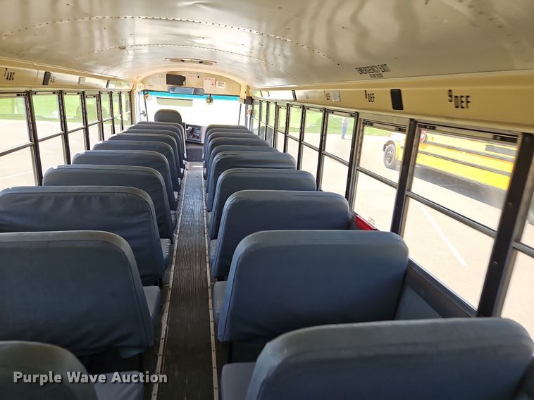 image for item DP2370 2008 IC PB105  school bus