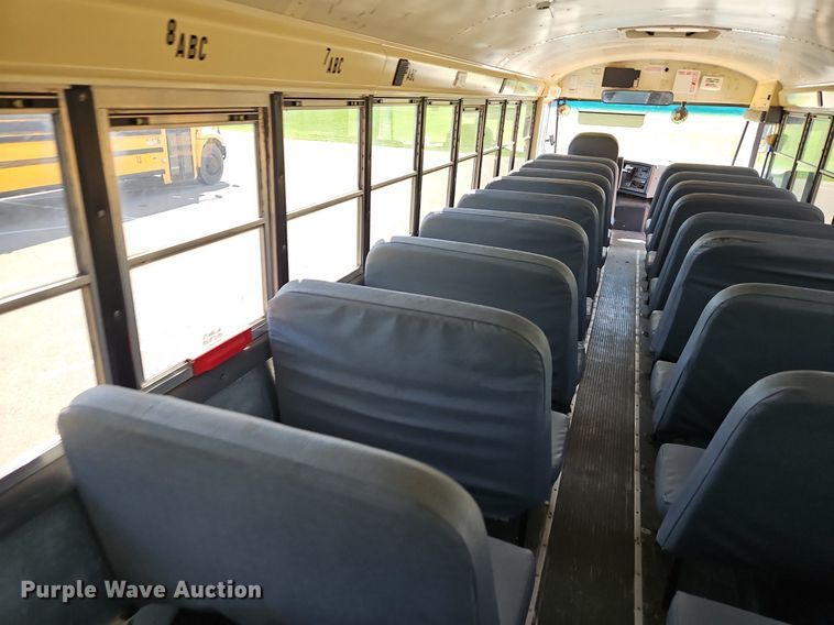 image for item DP2370 2008 IC PB105  school bus