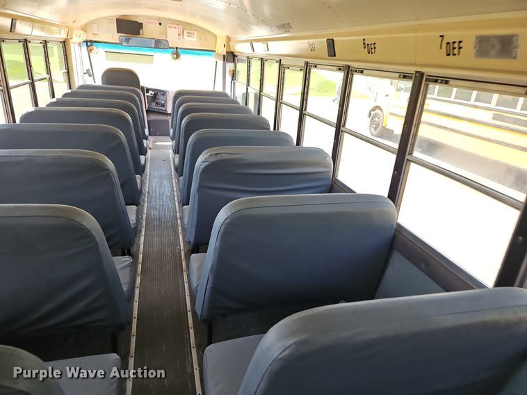 image for item DP2370 2008 IC PB105  school bus