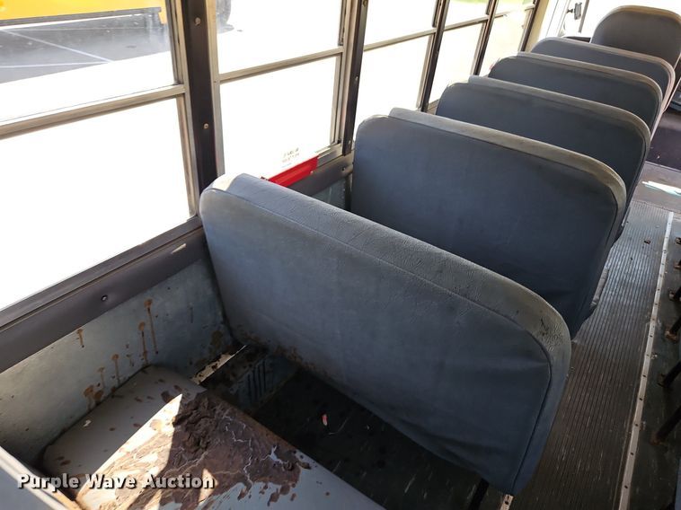 image for item DP2370 2008 IC PB105  school bus