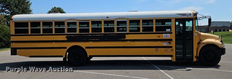 image for item DP2371 2010 IC PB105  school bus