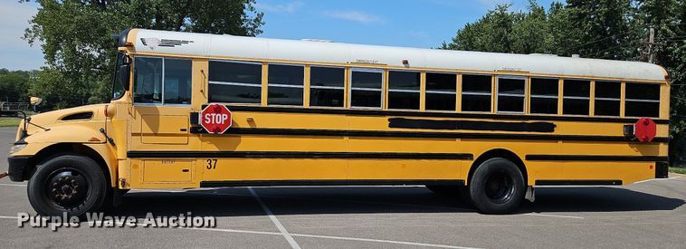 image for item DP2371 2010 IC PB105  school bus
