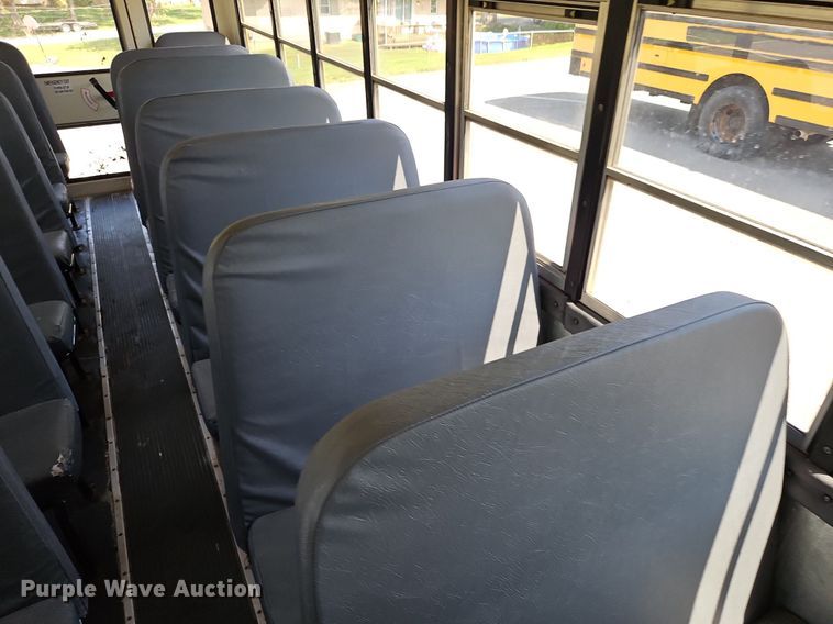 image for item DP2371 2010 IC PB105  school bus