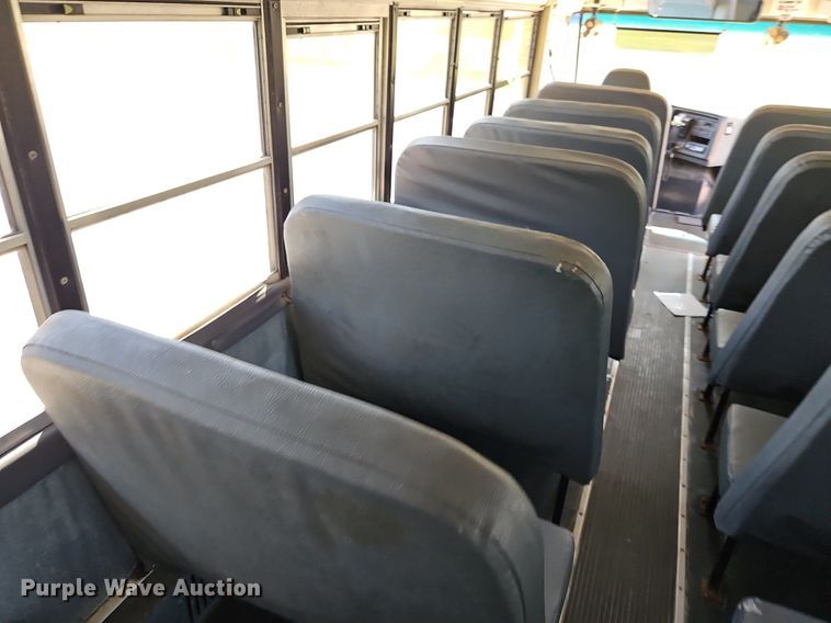 image for item DP2371 2010 IC PB105  school bus