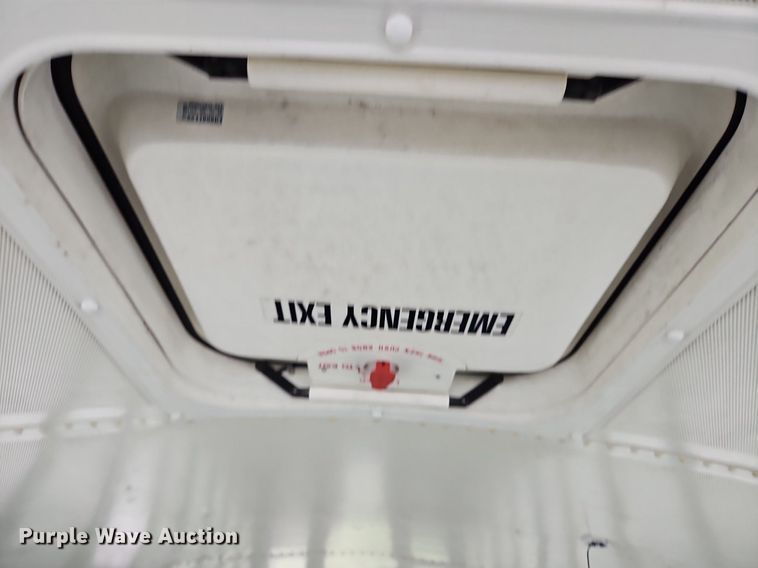 image for item DP2371 2010 IC PB105  school bus