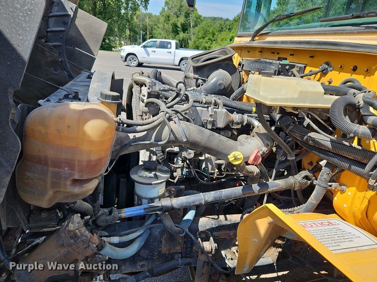 image for item DP2371 2010 IC PB105  school bus