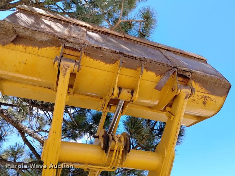 image for item DP3386 1993 Caterpillar 416B backhoe