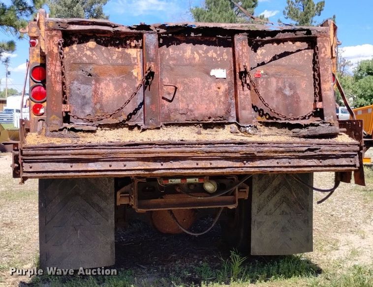 image for item DP3387 1989 International  1954 dump truck