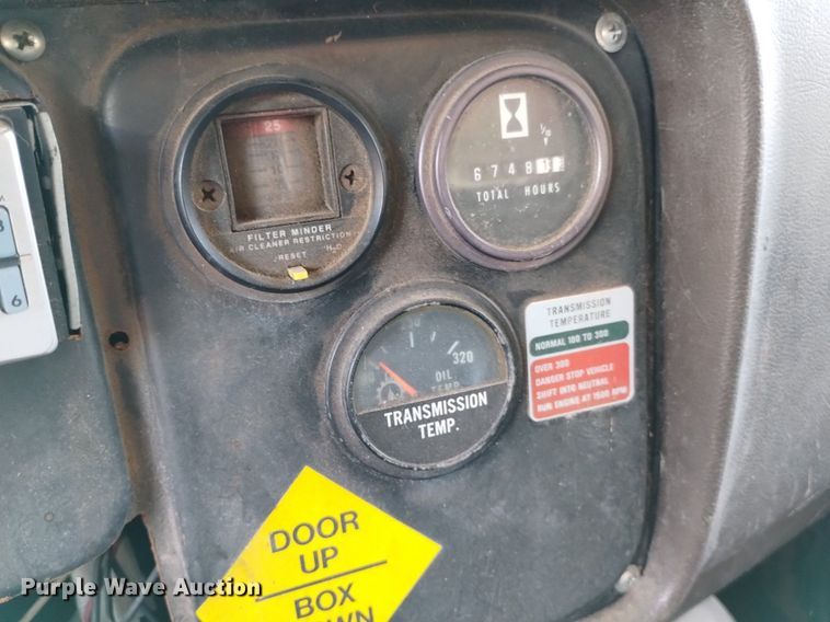 image for item DP3387 1989 International  1954 dump truck