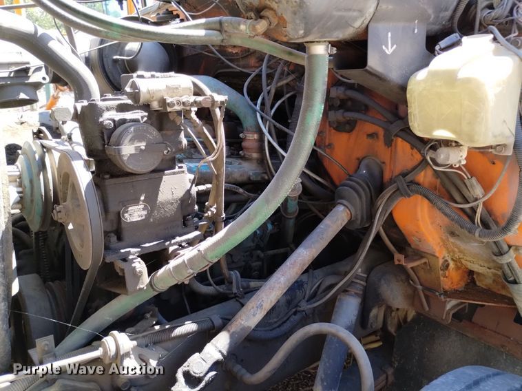 image for item DP3387 1989 International  1954 dump truck