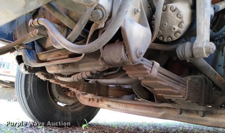 image for item DP3387 1989 International  1954 dump truck