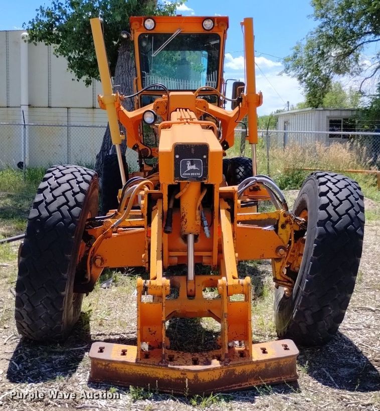 image for item DP3388 John Deere 772A motor grader