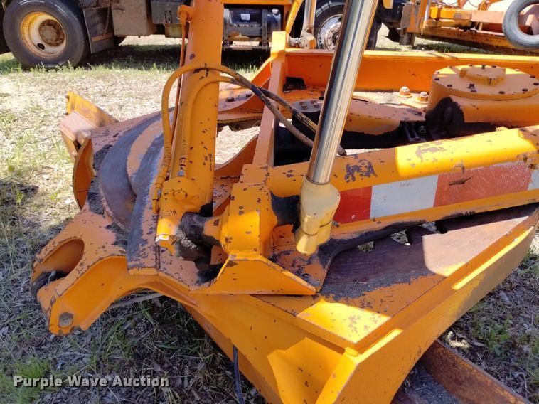 image for item DP3388 John Deere 772A motor grader