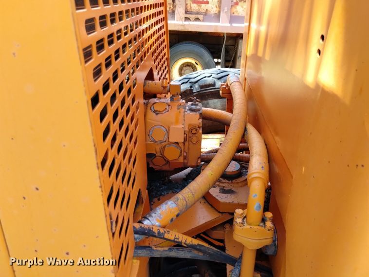 image for item DP3388 John Deere 772A motor grader