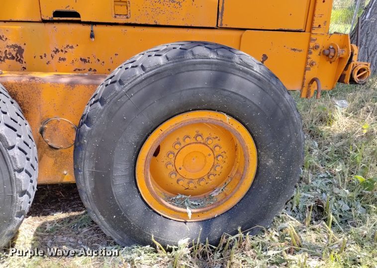 image for item DP3388 John Deere 772A motor grader